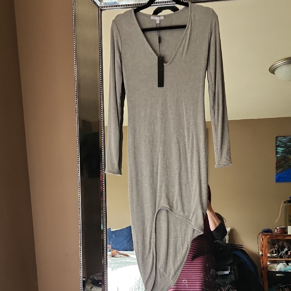 Indah Long Sleeve Gray V-Neck Women's Dress